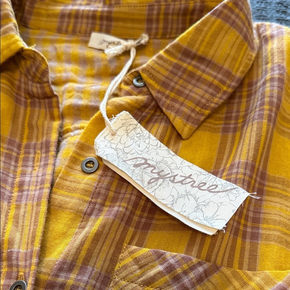 Mystree Mustard and Lavender Plaid Button-Down Shirt 🆕 - Picture 2 of 3